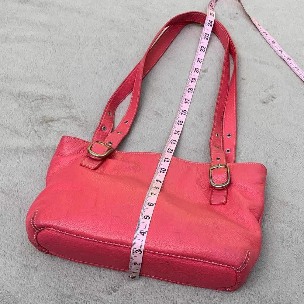 Tig and Co. Genuine Leather Shoulder Bag - Picture 13 of 16